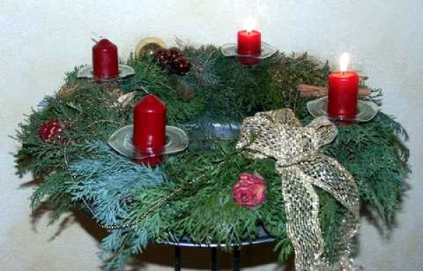 Adventskranzhalter